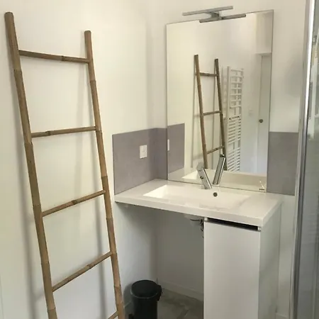 Maison Chaleureuse Avec Interieur Prive *